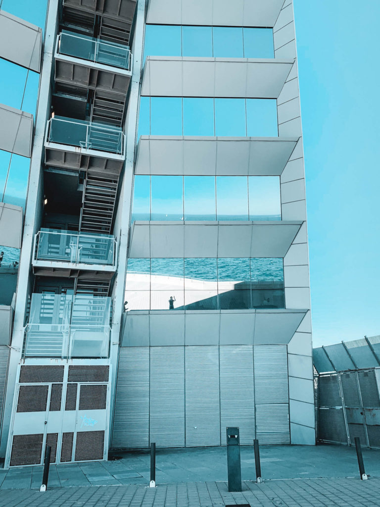 the windowed outer wall of the W hotel in barcelona