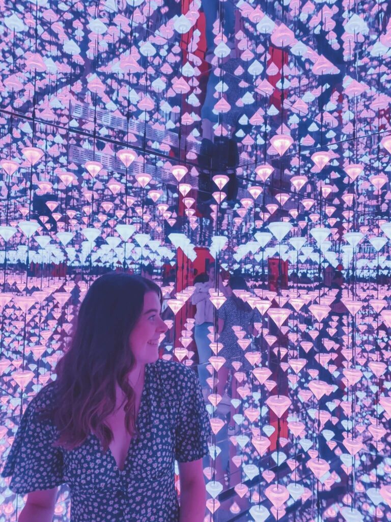 Studio Irma light exhibition at the Moco Museum in Amsterdam.