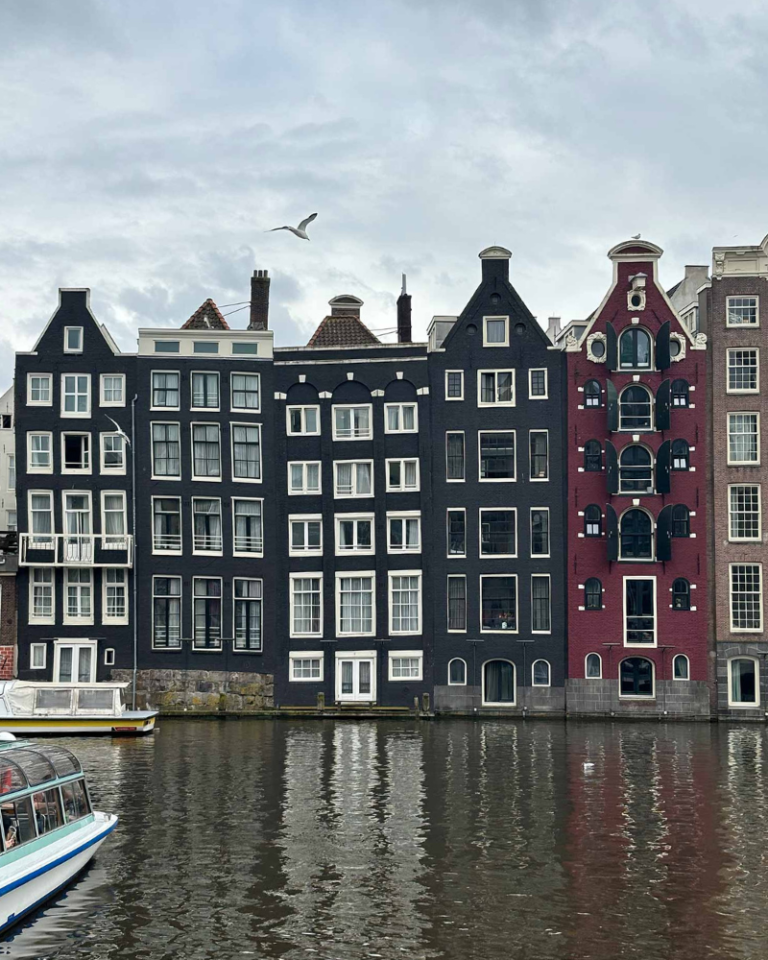How to Spend The Best Weekend in Amsterdam (With 3 Day Amsterdam Itinerary)