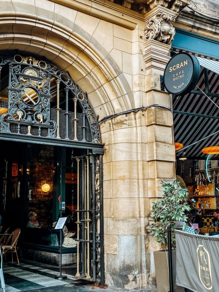 Exterior of Scran Bistro, a brunch restaurant in Edinburgh.