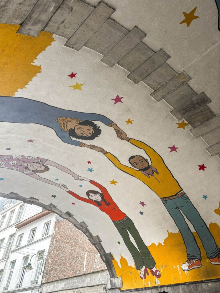 Les Ancêtres Bienveillants mural on the Brussels Comic Book Route