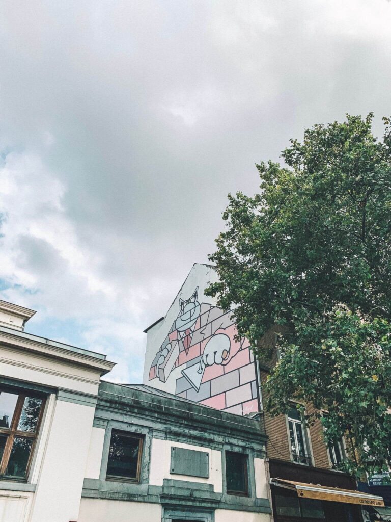 Le Chat mural on the Brussels Comic Book Route