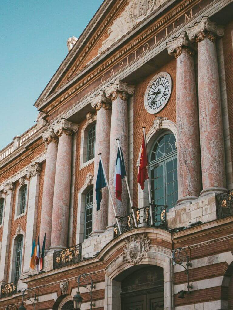 How to spend 2 days in Toulouse (Toulouse weekend guide)